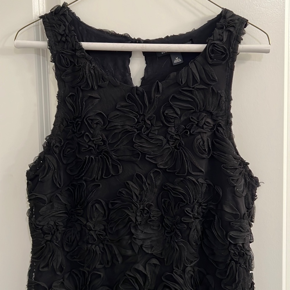 Banana Republic Black Lace Floral Appliqué Tank M
